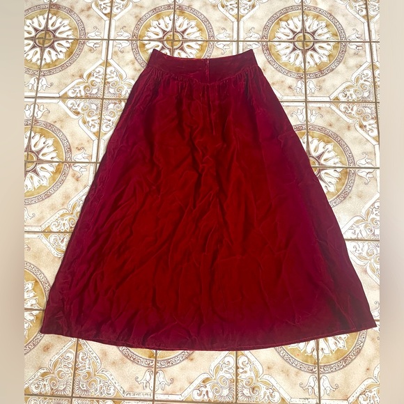 Gunne Sax Velvet Maxi Skirt - Picture 4 of 7